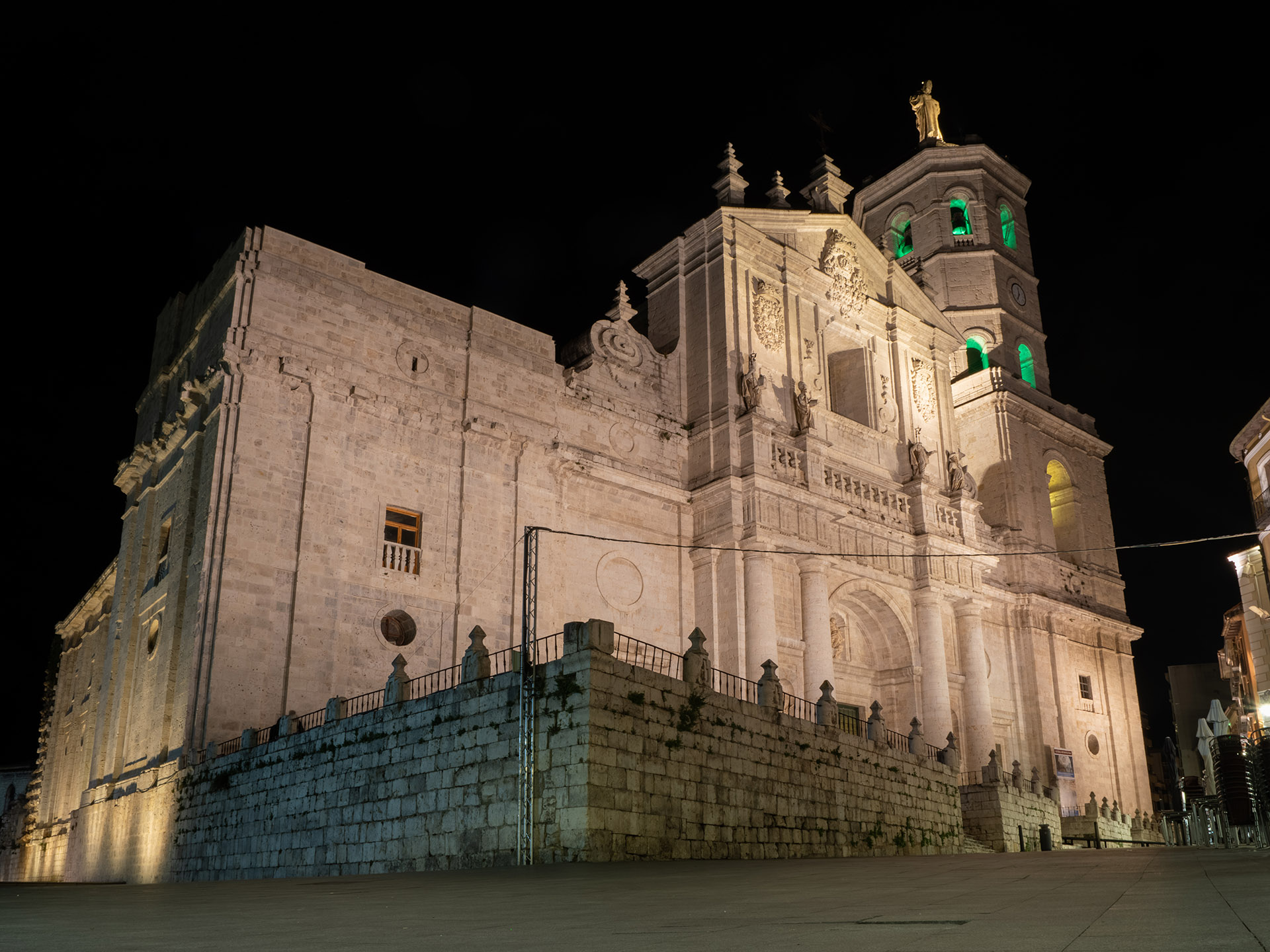 Catedral de Valladolid nocturna