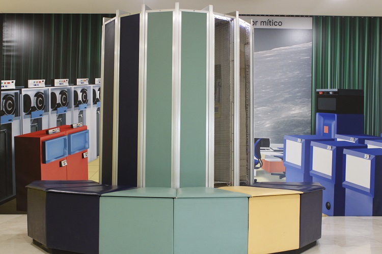 Museo de la Ciencia 1 cray museo de la ciencia de Valladolid.jpg