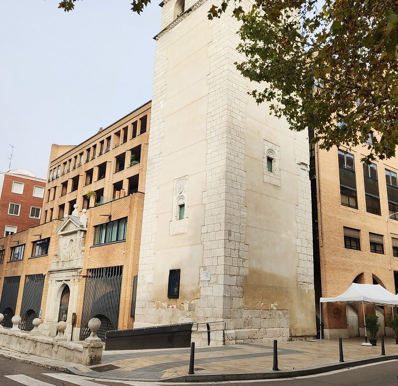 Iglesia de San Lorenzo 1 iglesia de san lorenzo.jpg