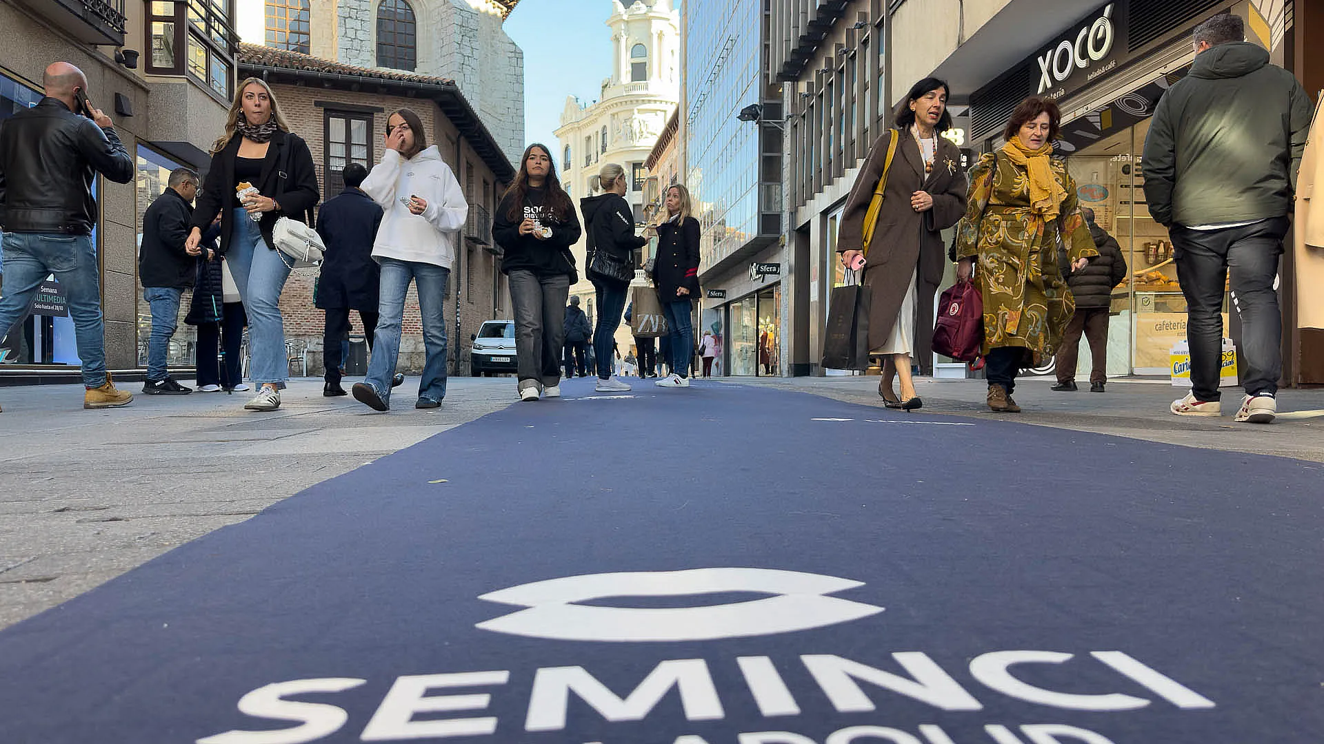 Alfombra Seminci Calle Santiago