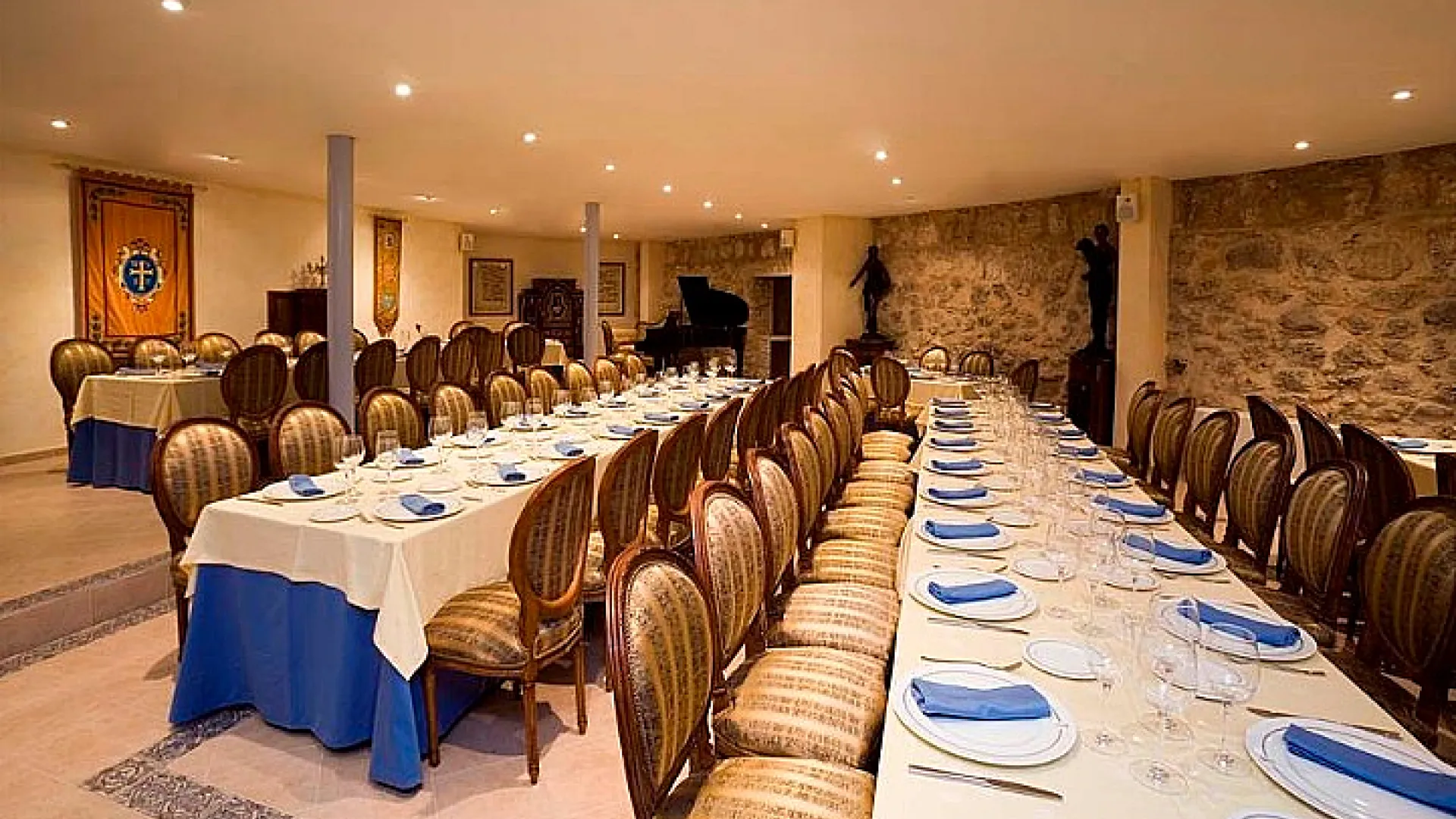 Curiel Castle Royal Residence 2 Castillocuriel10.jpg