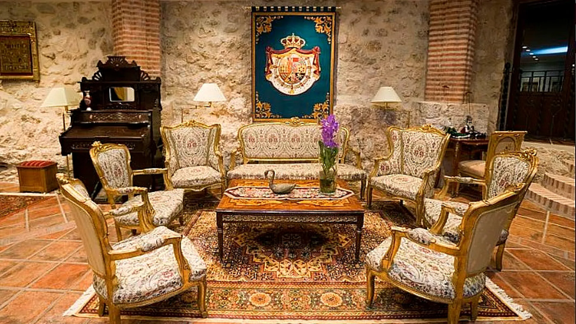 Curiel Castle Royal Residence 11 Castillocuriel9.jpg