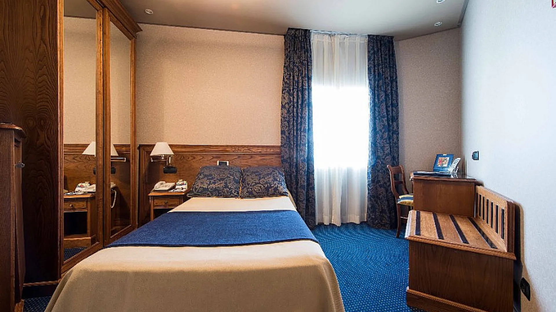 Hotel Barceló Felipe IV 9 FelipeIV16.jpg