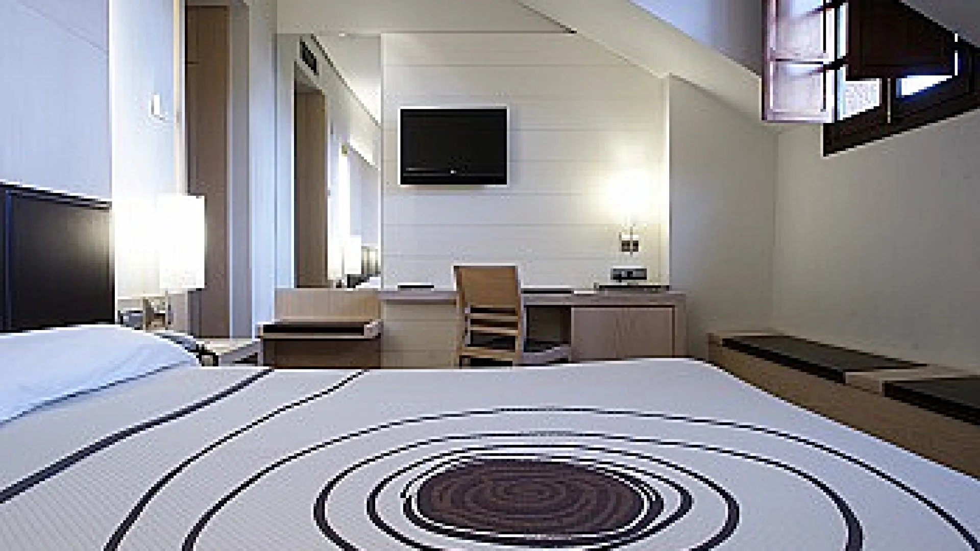 Hotel Mozart 6 Mozart6.jpg