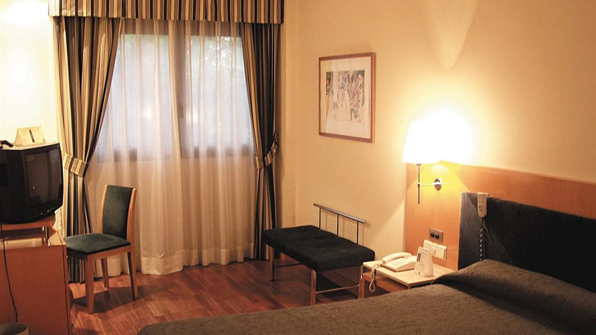 Hotel Ciudad de Valladolid 5 NHCiudad5.jpg