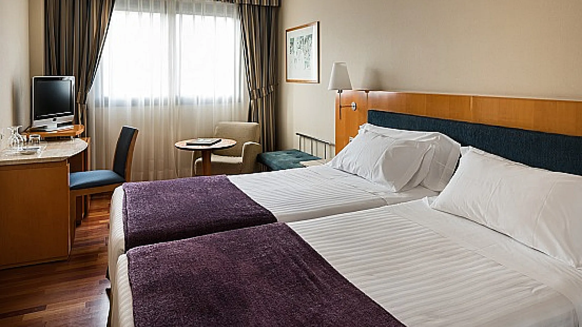 Hotel Ciudad de Valladolid 6 NHCiudad6.jpg