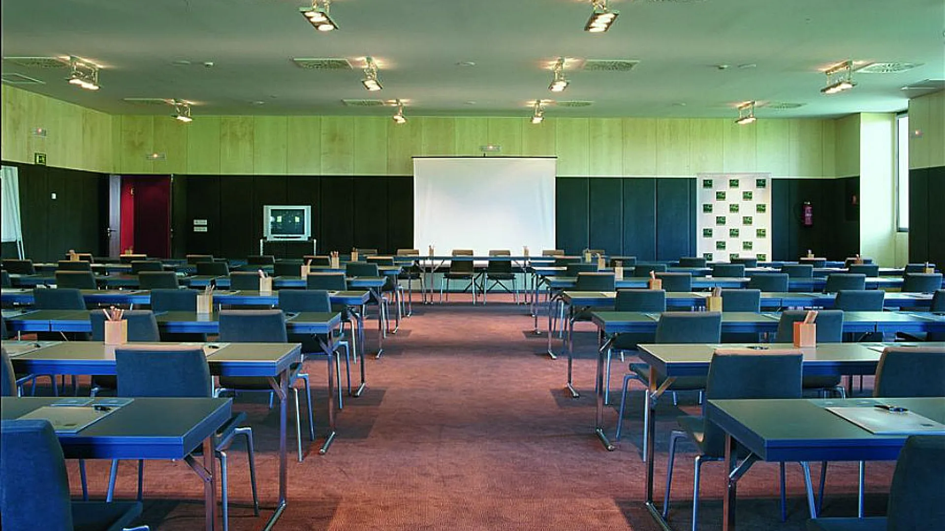 Hotel AC Palacio de Santa Ana 4 SantaAna4.jpg