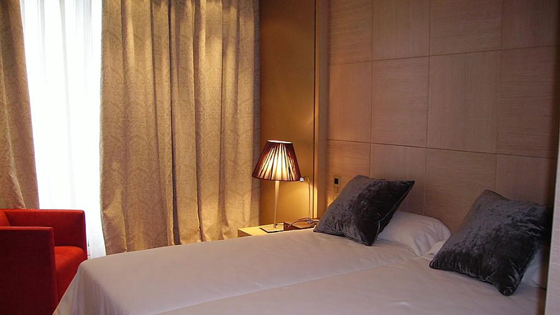 Hotel Vincci Frontaura 12 vincci7.jpg