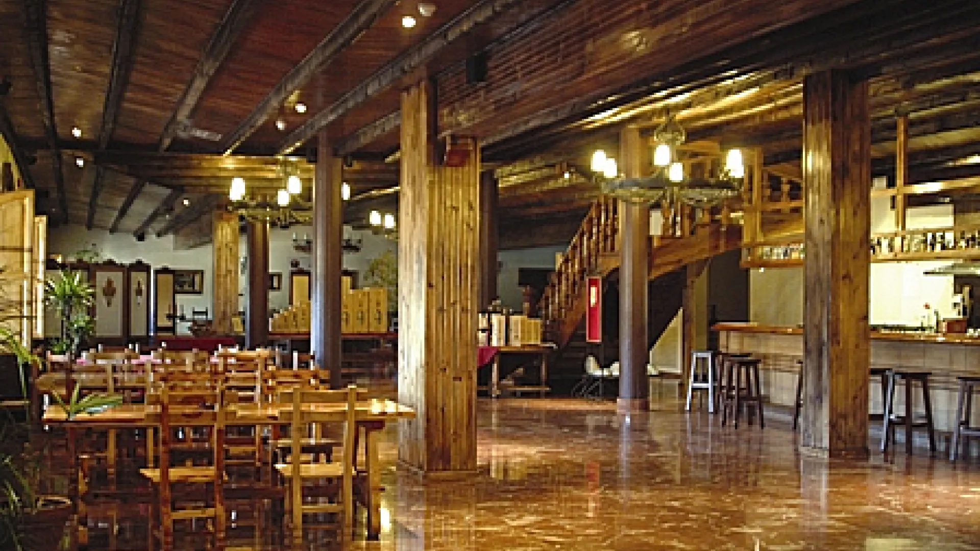 Arzuaga Navarro 4 Arzuaga5.jpg