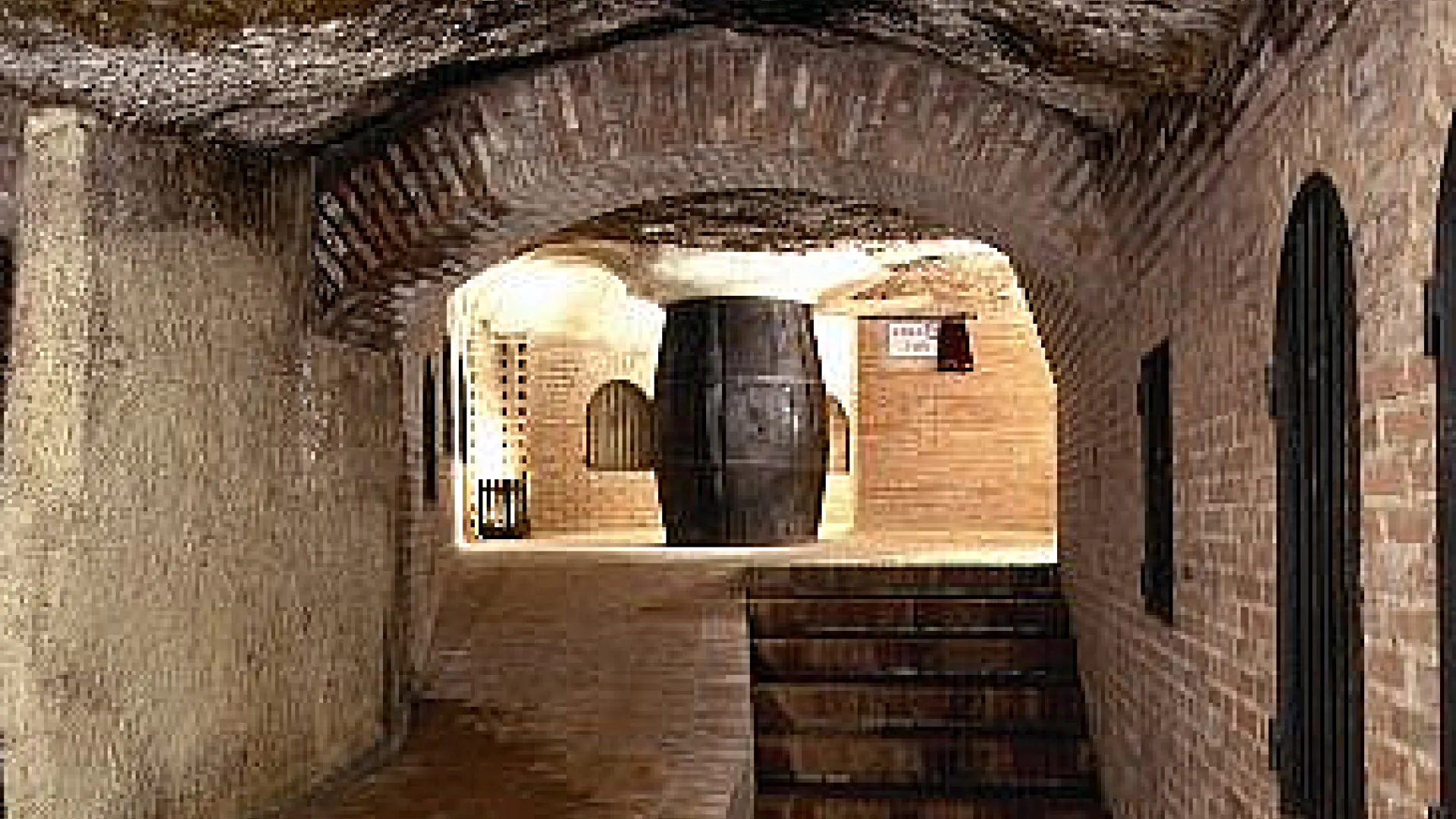 Bodegas Mocén 6 Mocen2.png