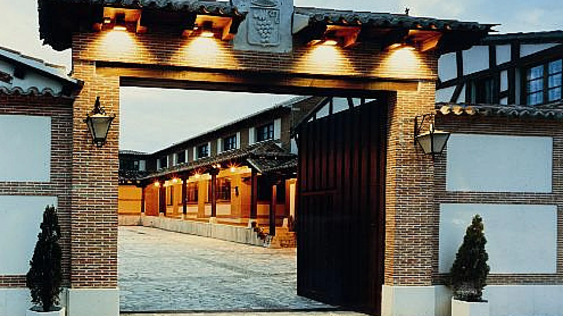 Bodegas Mocén 8 mocen4.png