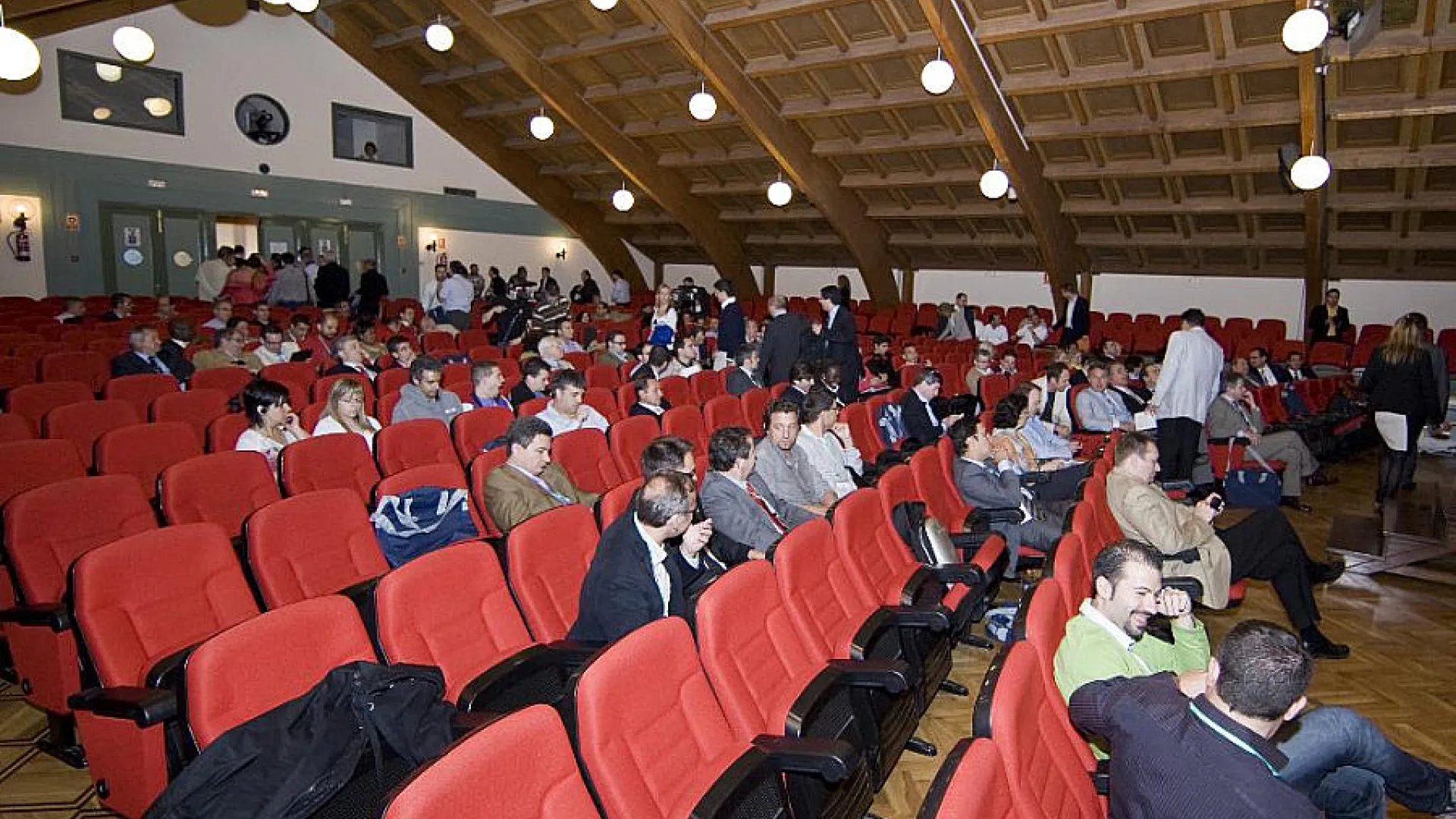 Palacio de Congresos Conde Ansúrez 6 CondeAnsurez2.jpg