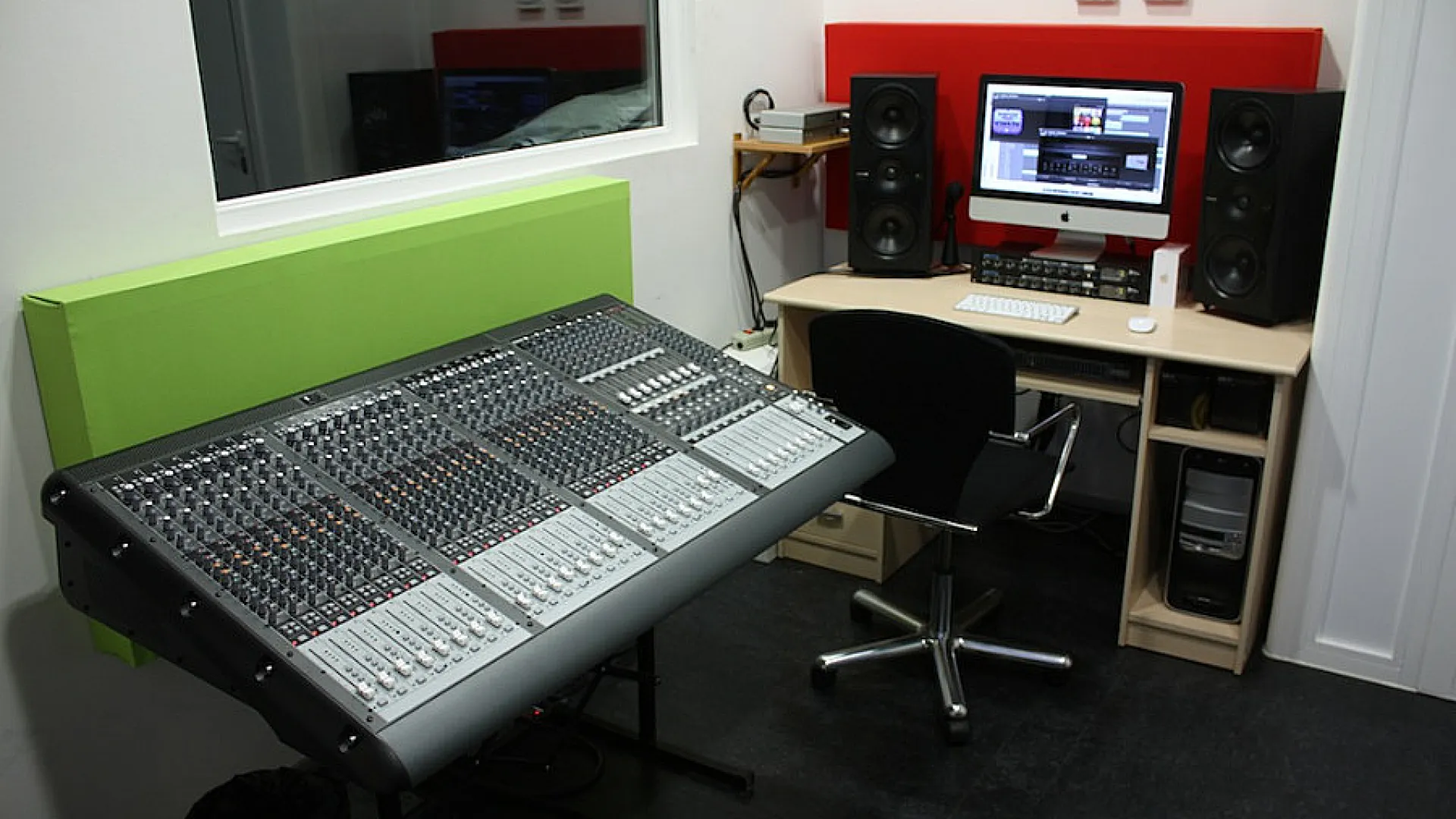 Espacio Joven 4 Espacio Joven 4.jpg