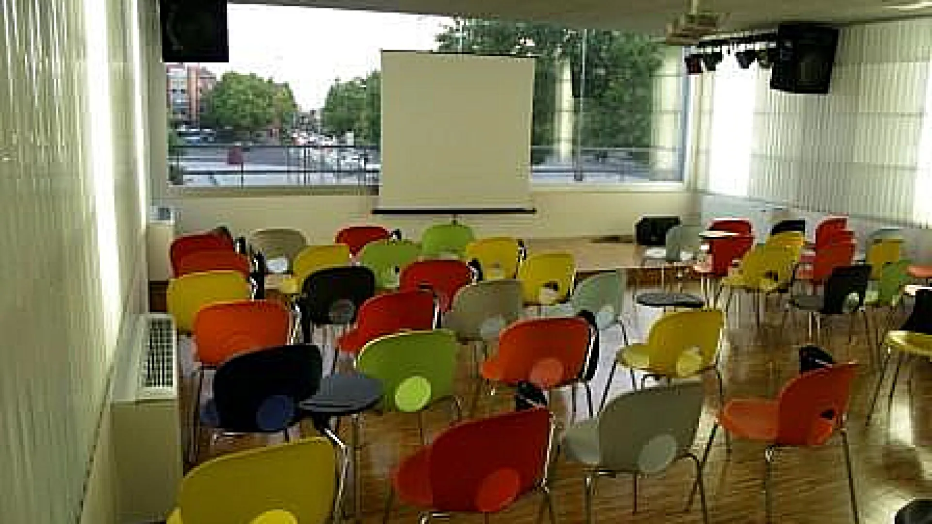 Espacio Joven 8 Espacio Joven 8.jpg