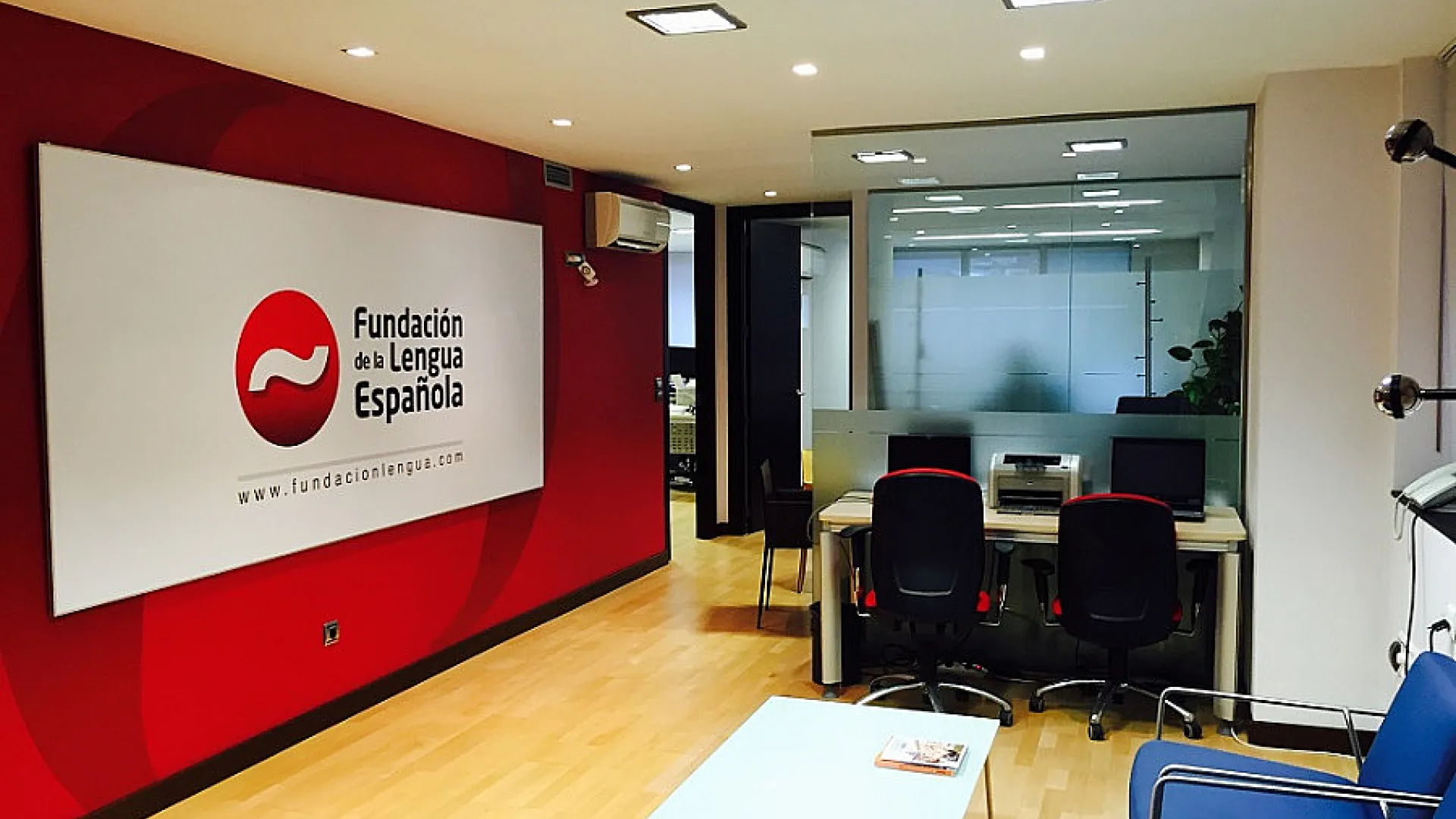 Fundación de la Lengua Española 8 FLE9.jpg