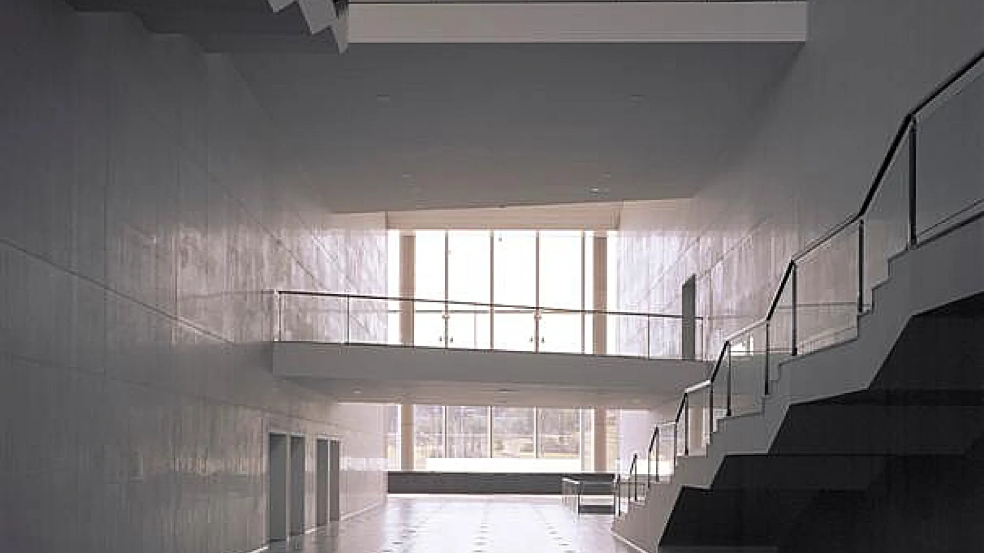 Centro Cultural Miguel Delibes 10 Miguel Delibes 9.jpg