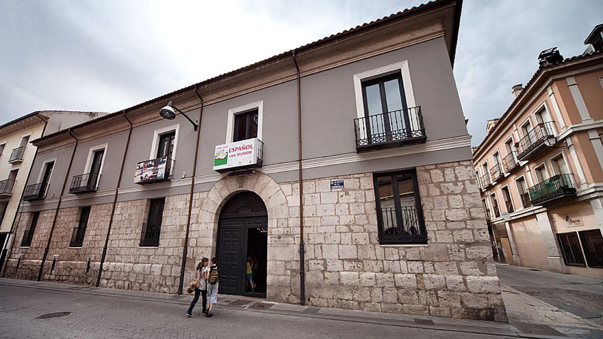 Sala de Exposiciones Casa Revilla 2 Revilla2.jpg