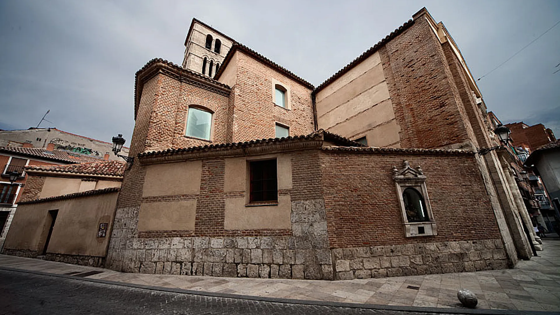 Iglesia de San Martín 2 SanMartin2.jpg