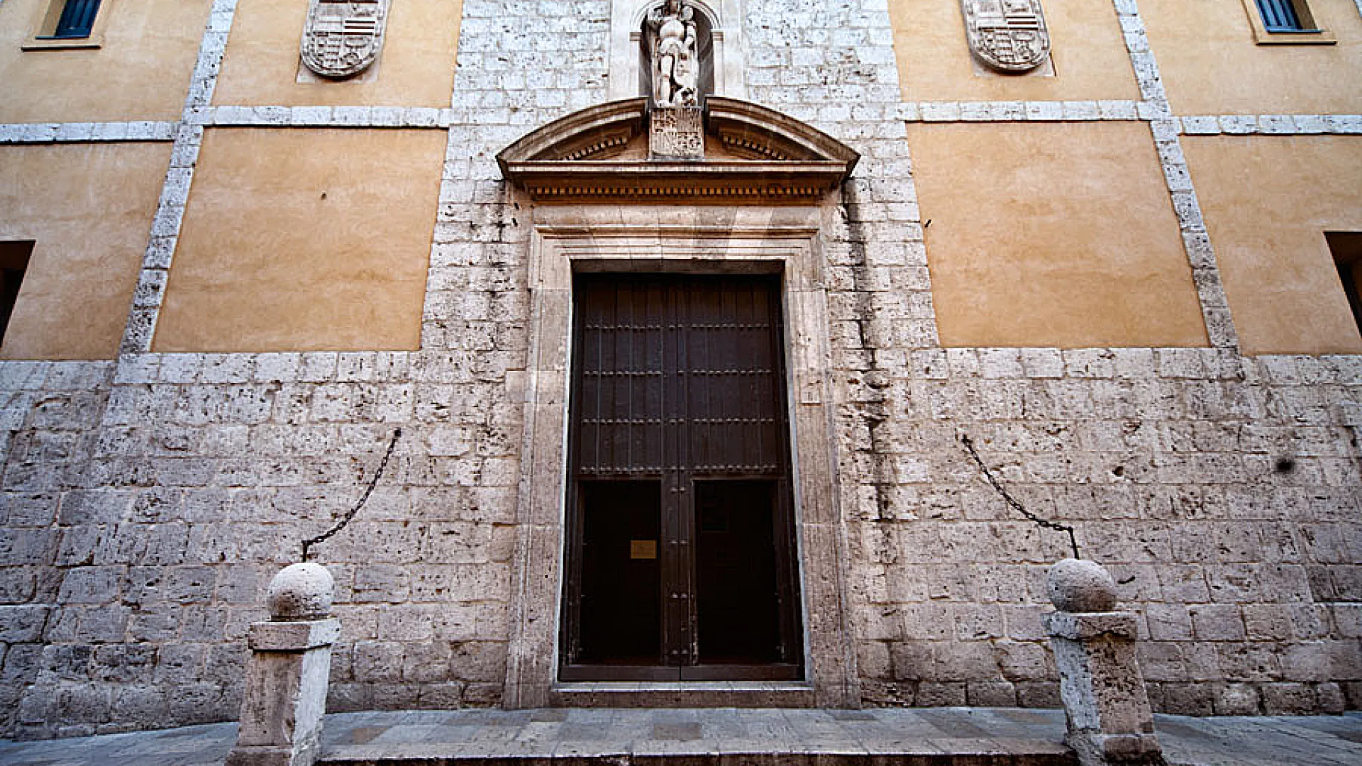 Iglesia de San Miguel y San Julián 3 Sanmiguel3.jpg