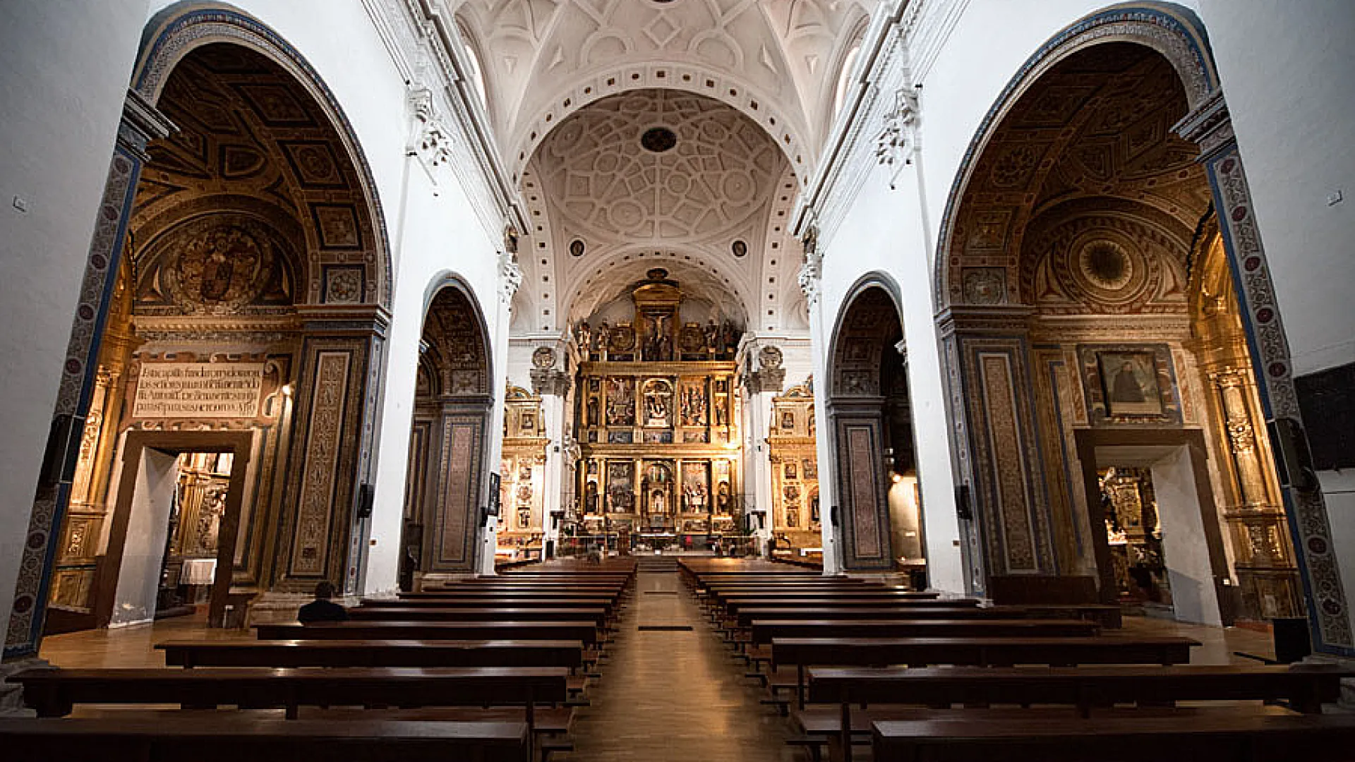 Iglesia de San Miguel y San Julián 4 Sanmiguel5.jpg