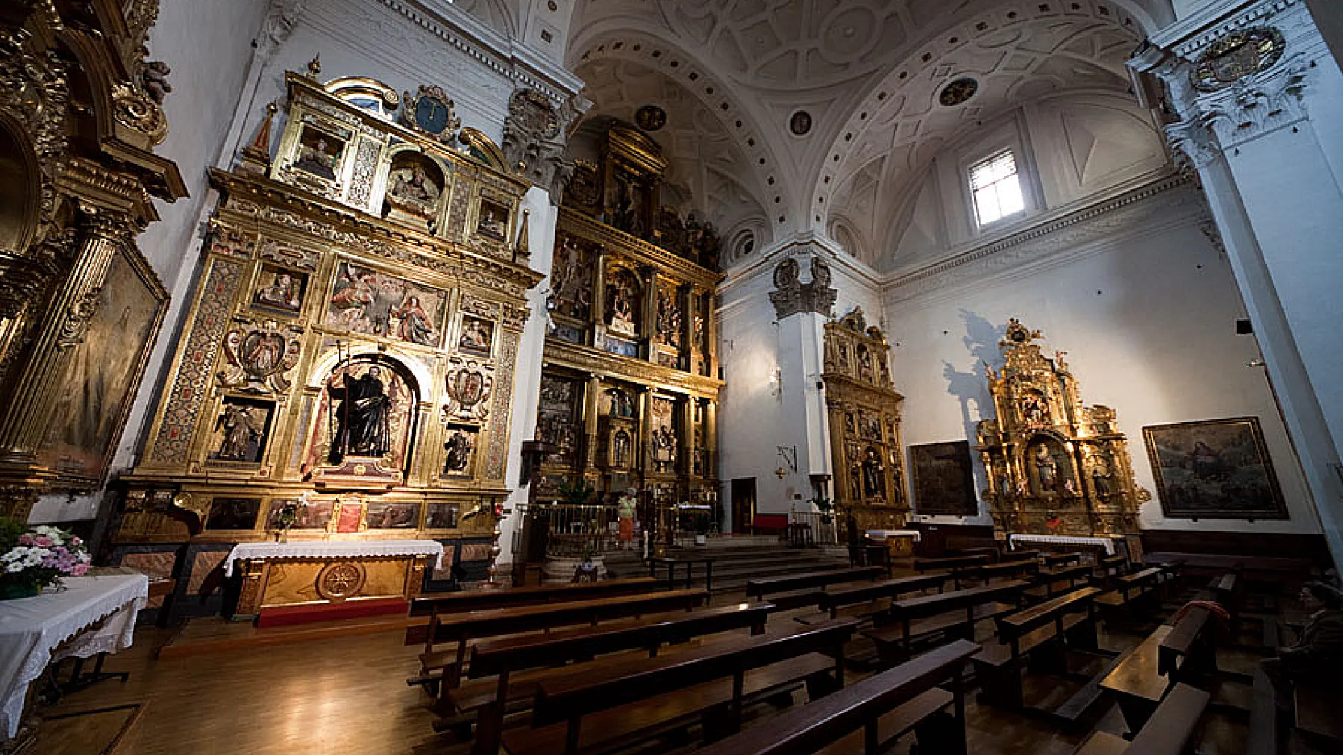Iglesia de San Miguel y San Julián 5 Sanmiguel6.jpg