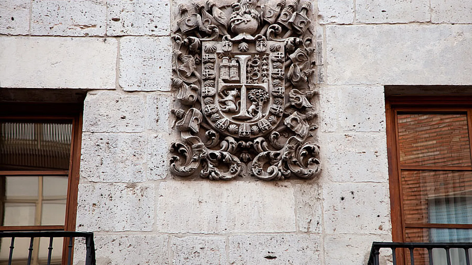 Casa de los Fernández de Muras 2 arenzana2.jpg