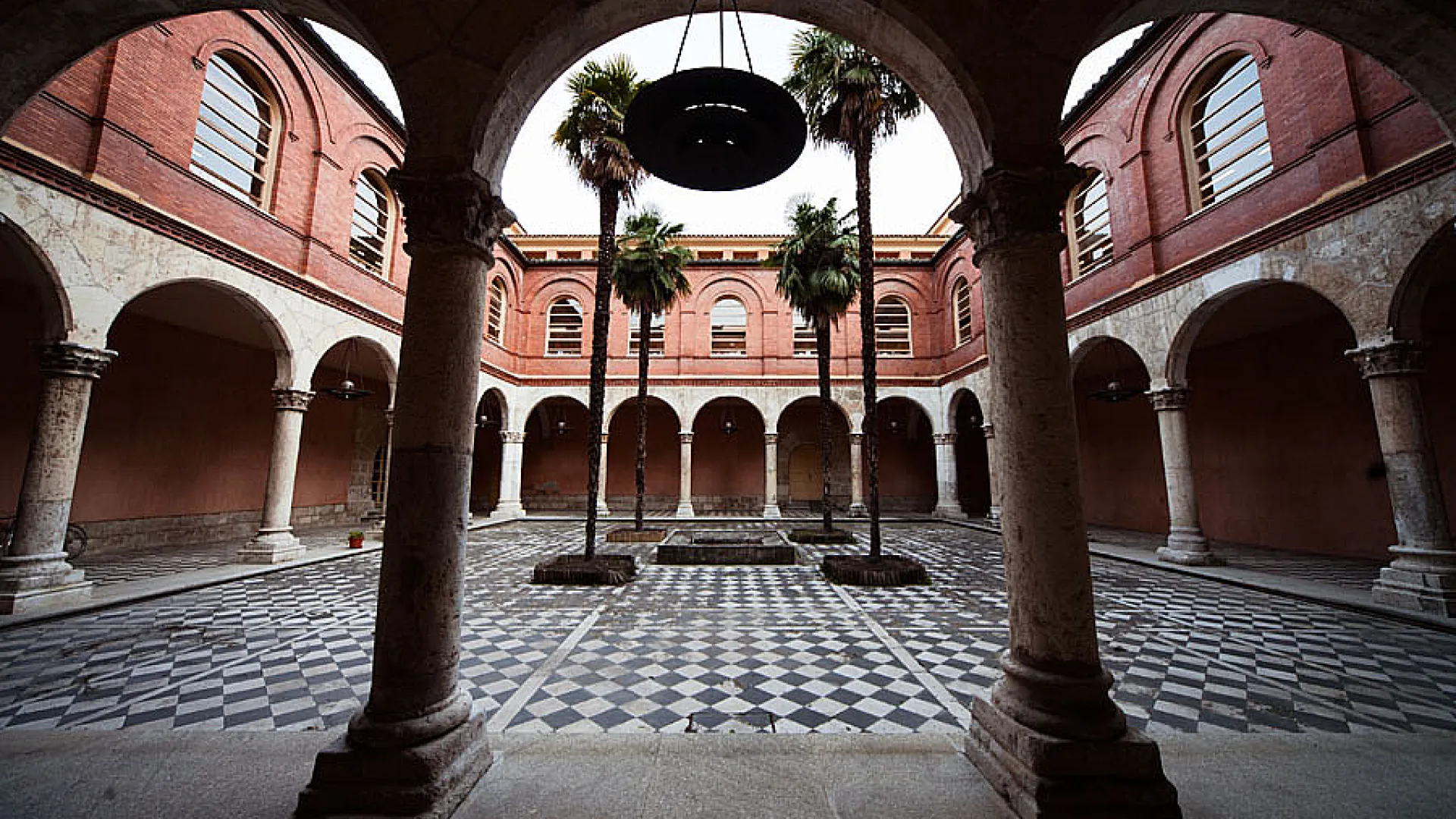 Palacio de los Condes de Benavente 4 condesbenavente4.jpg