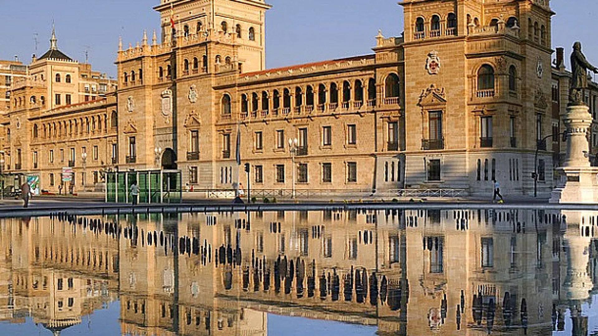 Museo de la Academia de Caballería 5 monumentos academia de caballeria.jpg