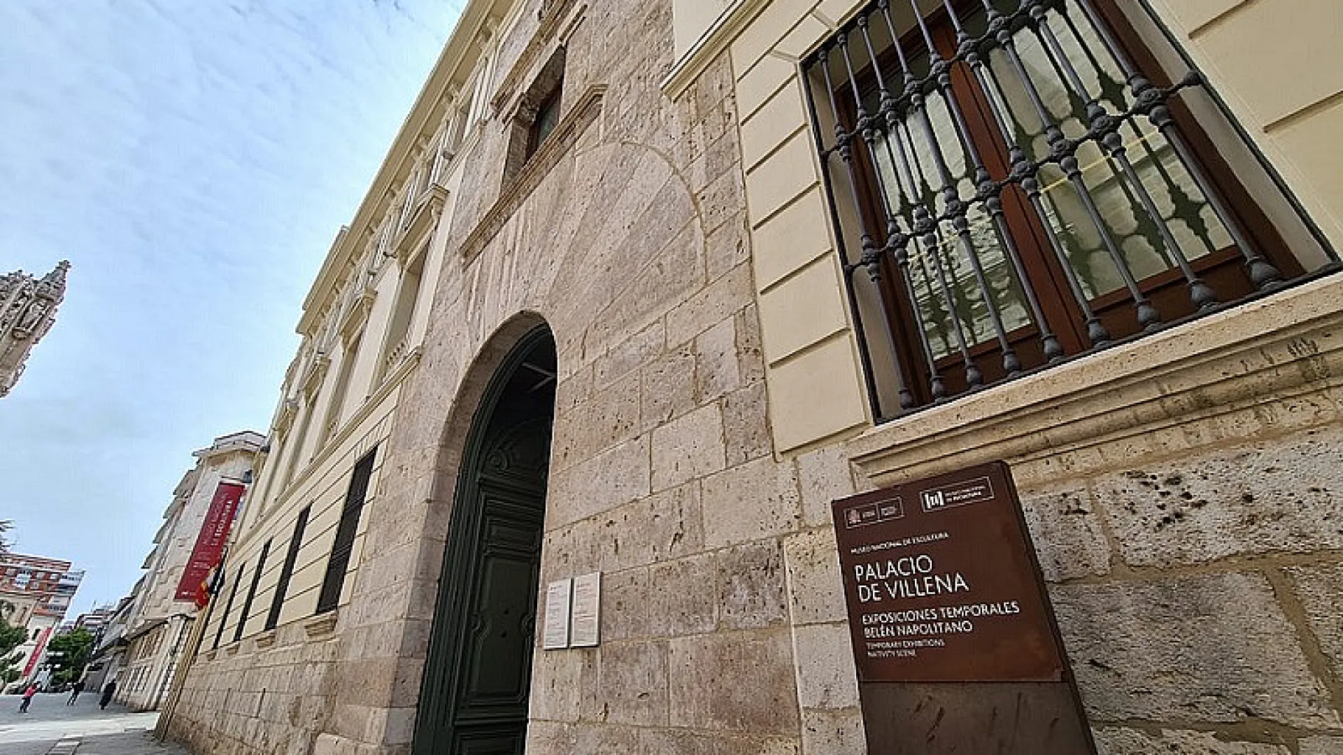 Palacio del Marqués de Villena 2 palacio de villena.jpg