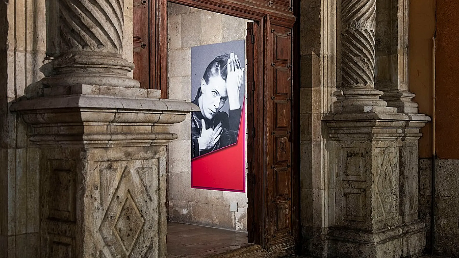 Sala Exposiciones de La Pasión 4 sala pasion rock the photo.jpg