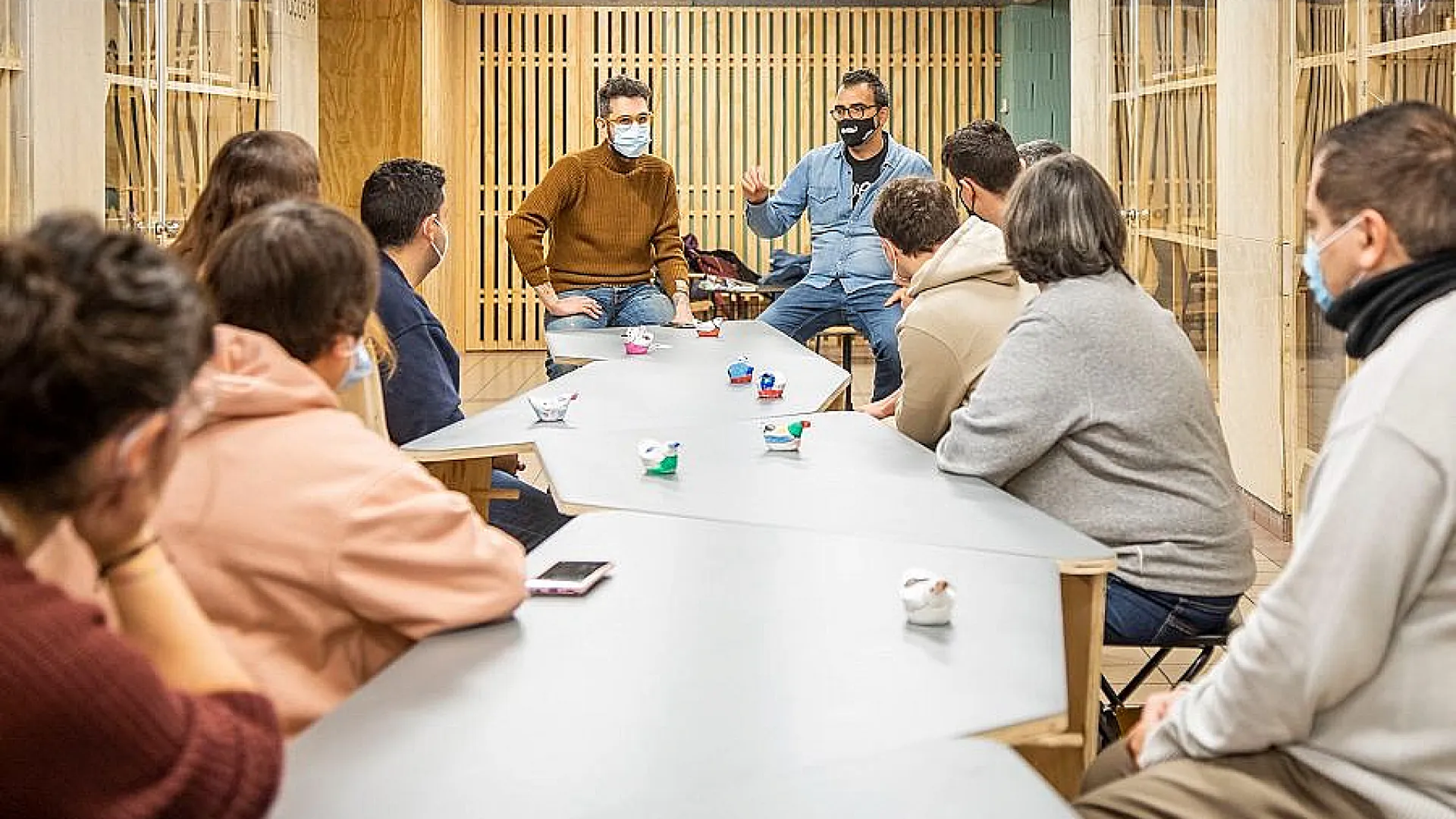 Galerías VA 12 talleres_13_11_21_galeriasva059.jpg