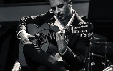 Raul Olivar en concierto