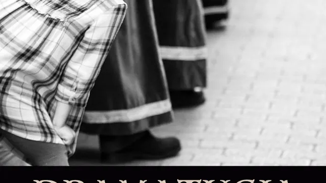 Cartel Semana Santa Religioso Negro y Marrón.png