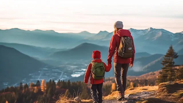 portada_INTUR24-1536x1097 (1).jpg